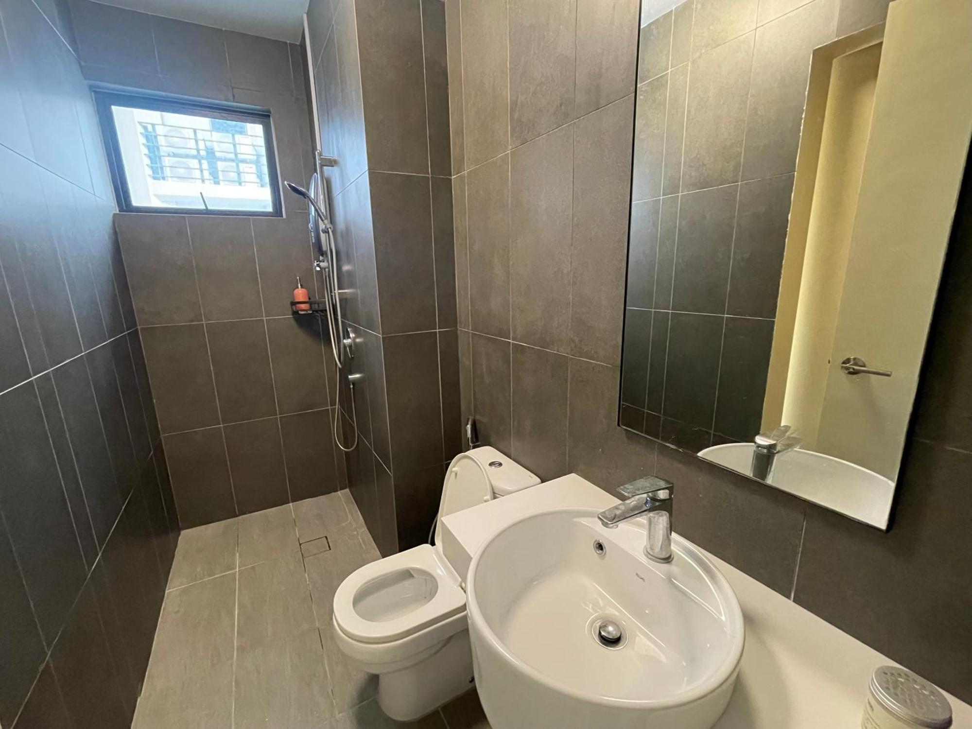 Pangsapuri Astoria Ampang X Near Klcc Trx Bigroom 12pax