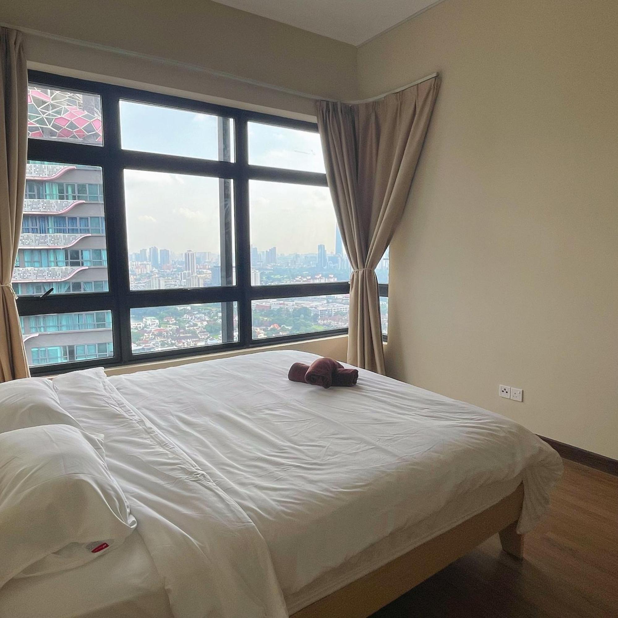 Pangsapuri Astoria Ampang X Near Klcc Trx Bigroom 12pax